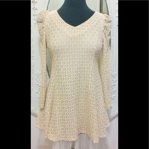 Charming Lace & Tulle Fit & Flair Tunic/Top Sz med
